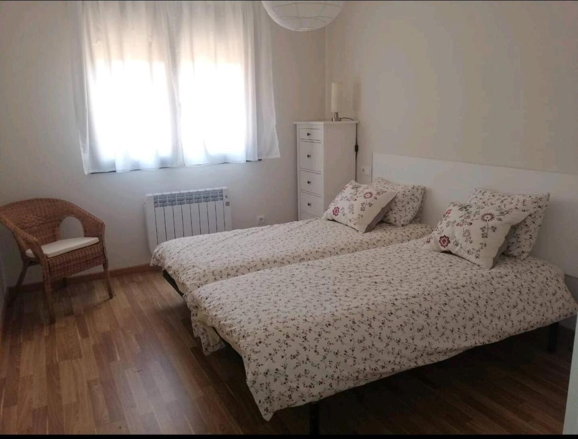 Apartamento La Montanesa En Ainsa, Bonito Apartamento Con Grande Terraza Esterno foto
